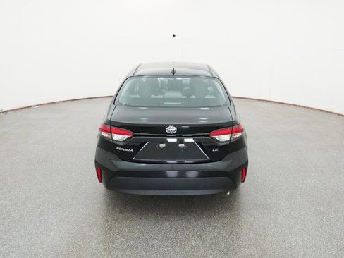 New 2026 Toyota Corolla LE image 18