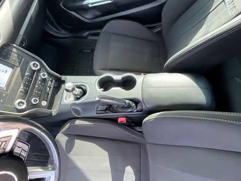 Used 2021 Ford Mustang GT w/ GT Performance Package RWD image 10