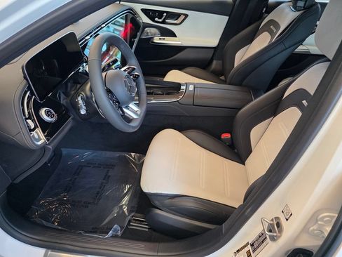 New 2026 Mercedes-Benz E 53 AMG e 4MATIC Wagon image 6