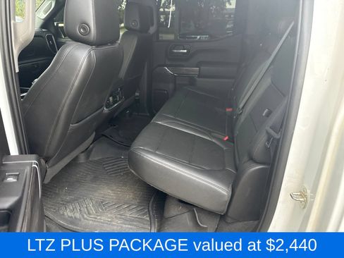 Used 2020 Chevrolet Silverado 1500 LTZ AWD/4WD image 4