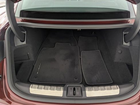 Used 2022 Porsche Taycan image 17