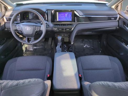 Certified 2025 Toyota Camry LE image 10