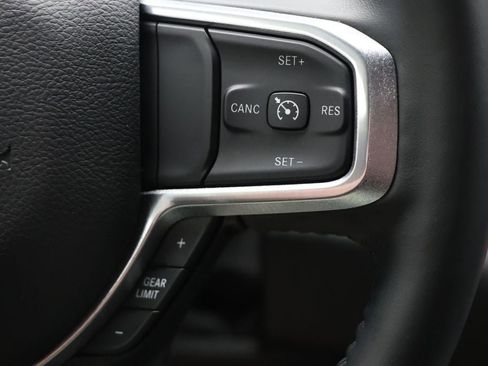 Used 2023 RAM 1500 Laramie AWD/4WD image 26