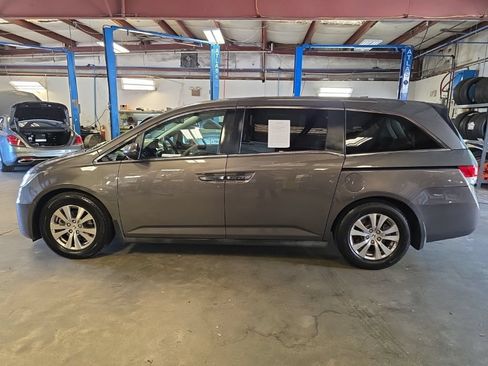 Used 2014 Honda Odyssey EX-L image 2