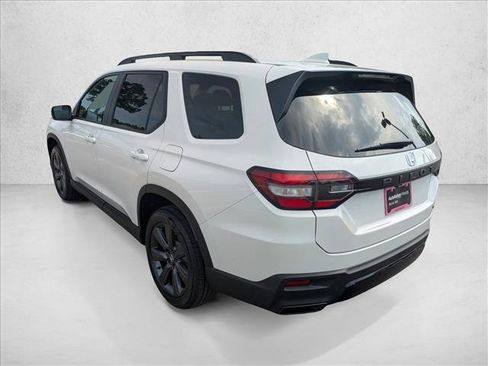 New 2026 Honda Pilot Sport image 8