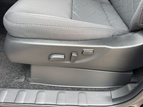 New 2026 Nissan Frontier SV AWD/4WD image 16