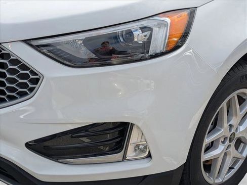 Used 2024 Ford Edge SEL w/ Convenience Package image 8
