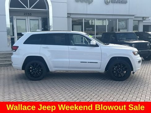 Used 2021 Jeep Grand Cherokee Laredo X AWD/4WD image 6