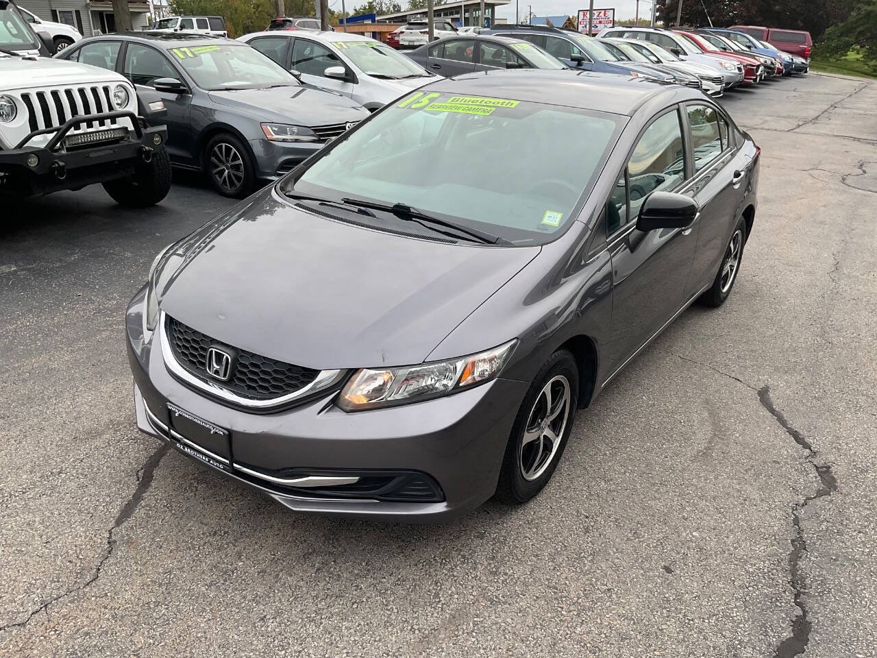 Used 2015 Honda Civic SE image 6