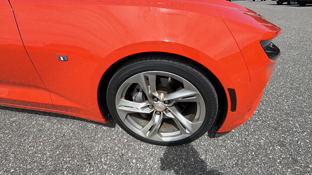 Used 2019 Chevrolet Camaro SS RWD image 10
