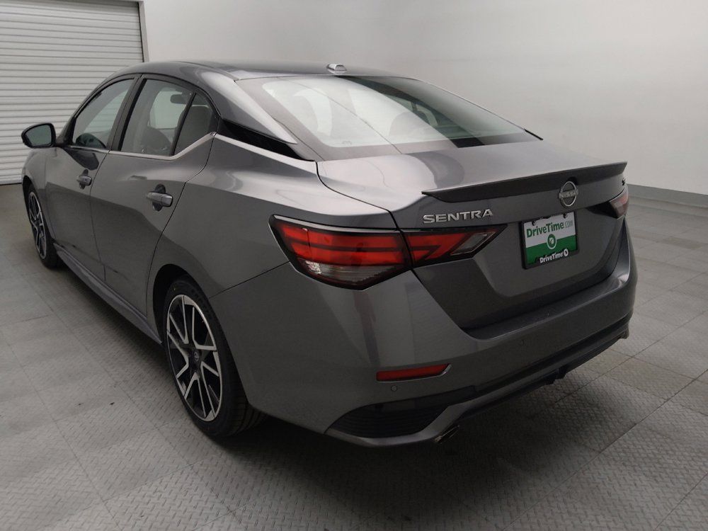 Used 2025 Nissan Sentra SR FWD image 5
