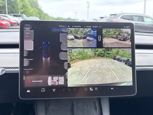 Used 2024 Tesla Model Y Long Range AWD/4WD image 24