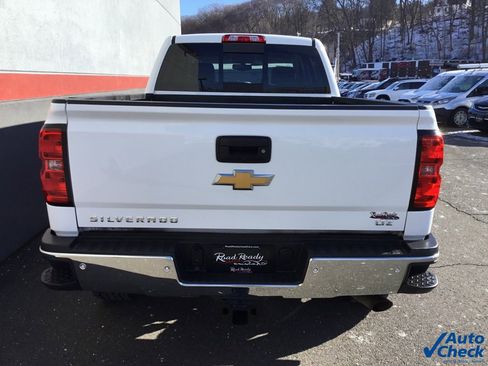 Used 2016 Chevrolet Silverado 2500 LTZ w/ LTZ Plus Package image 9