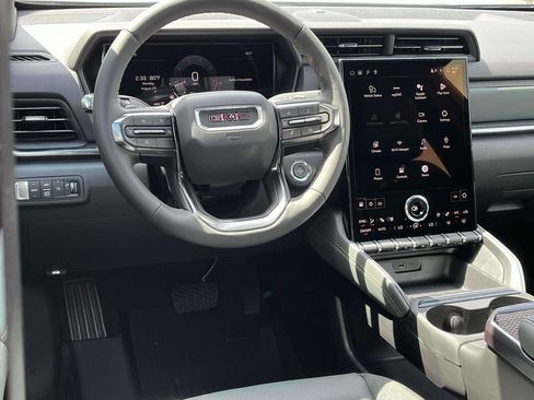 New 2026 GMC Terrain AT4 w/ Convenience Package III image 12