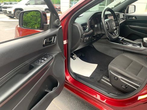 Certified 2024 Dodge Durango GT image 21