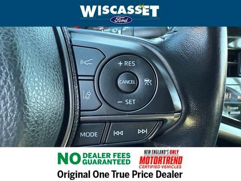 Used 2023 Toyota Camry XSE image 13