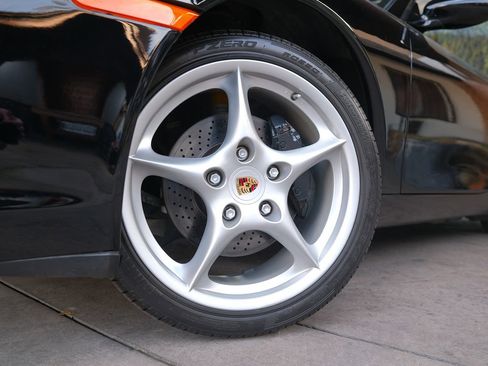 Used 2004 Porsche 911 Carrera image 37