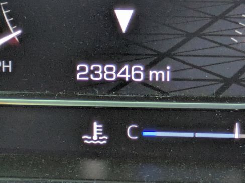 Used 2024 GMC Sierra 1500 Elevation image 21