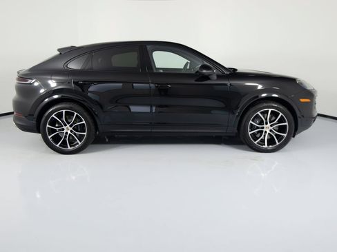 Certified 2026 Porsche Cayenne Coupe AWD/4WD image 11