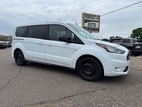 Used 2022 Ford Transit Connect XLT FWD image 2