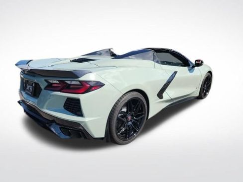 Used 2024 Chevrolet Corvette Stingray Premium Conv RWD image 12