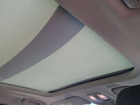 Used 2026 Volvo XC60 B5 Plus w/ Protection Package Premier image 21