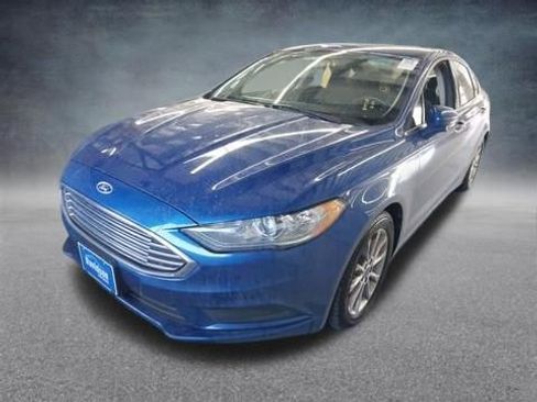 Used 2017 Ford Fusion SE w/ Fusion SE Technology Package image 41