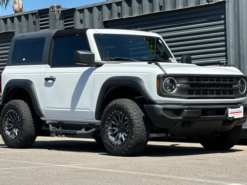 Used 2023 Ford Bronco 2-Door AWD/4WD image 10