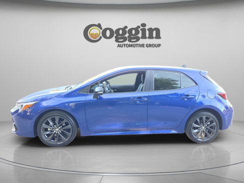 Used 2026 Toyota Corolla XSE image 2