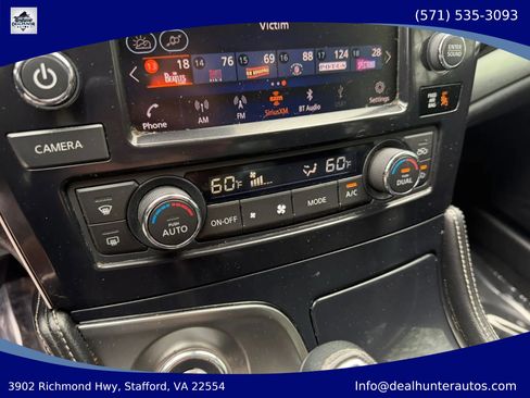 Used 2021 Nissan Maxima 3.5 SV w/ Floor Mat Group FWD image 24