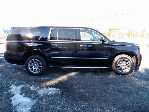 Used 2016 GMC Yukon XL Denali w/ Open Road Package image 5
