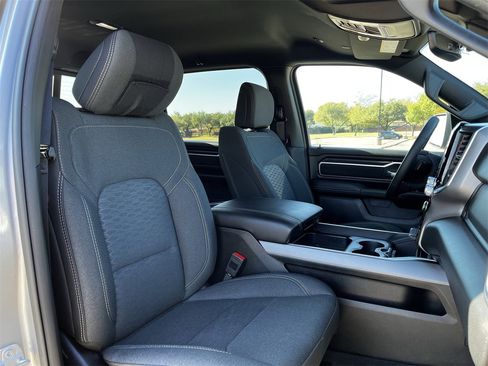 Used 2025 RAM 1500 Big Horn image 24