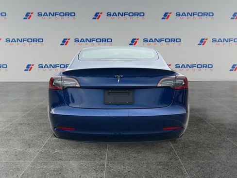 Used 2021 Tesla Model 3 Standard Range Plus image 4