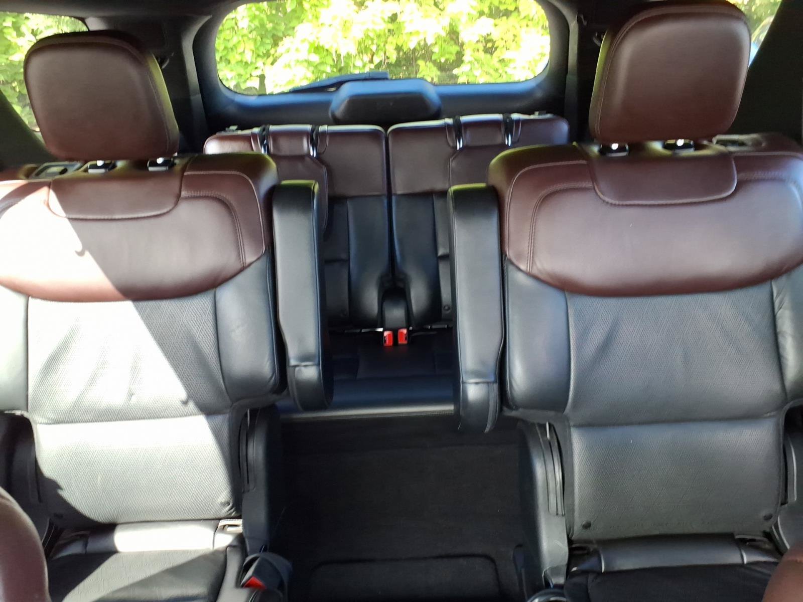 Certified 2020 Ford Explorer Platinum AWD/4WD image 6