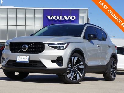 Certified 2025 Volvo XC40 B5 Plus