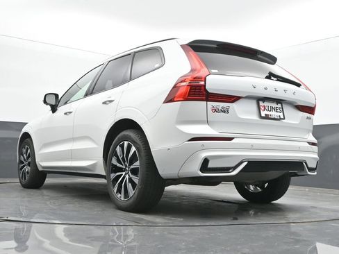 Used 2025 Volvo XC60 B5 Plus AWD/4WD image 50