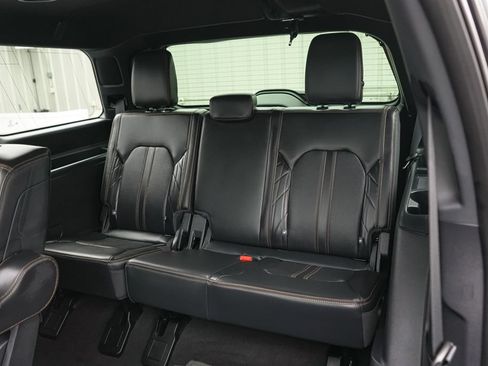 Certified 2024 Ford Expedition Platinum AWD/4WD image 24