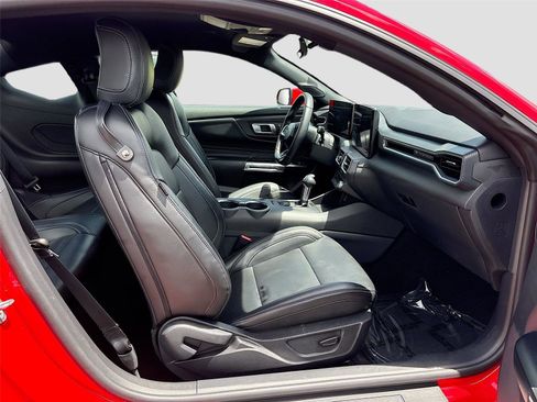 Used 2026 Ford Mustang Premium RWD image 26