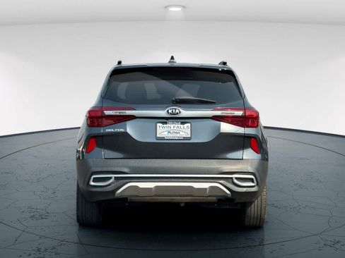 Used 2021 Kia Seltos EX AWD/4WD image 7
