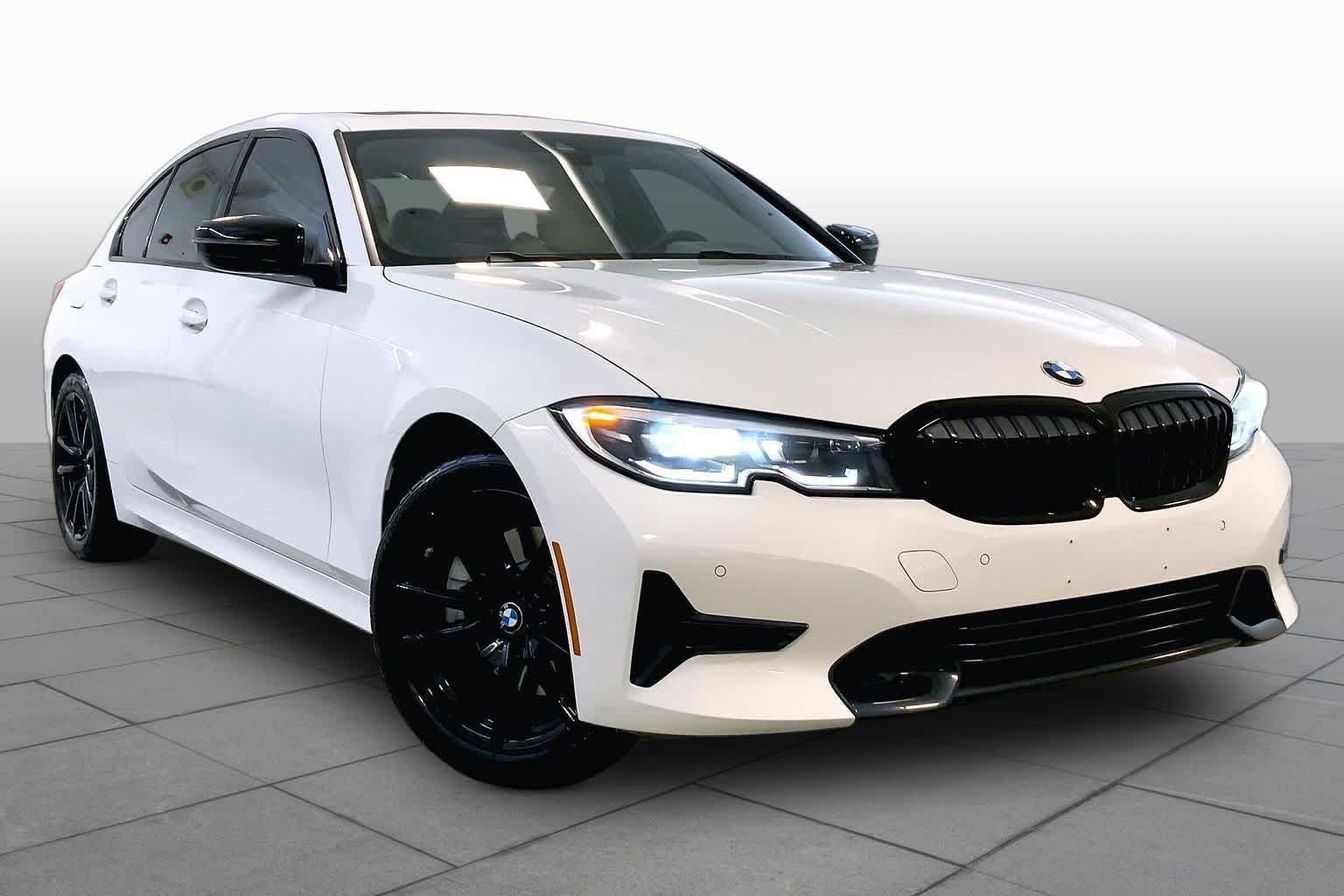 Used 2021 BMW 330i xDrive Sedan w/ Convenience Package AWD/4WD image 2