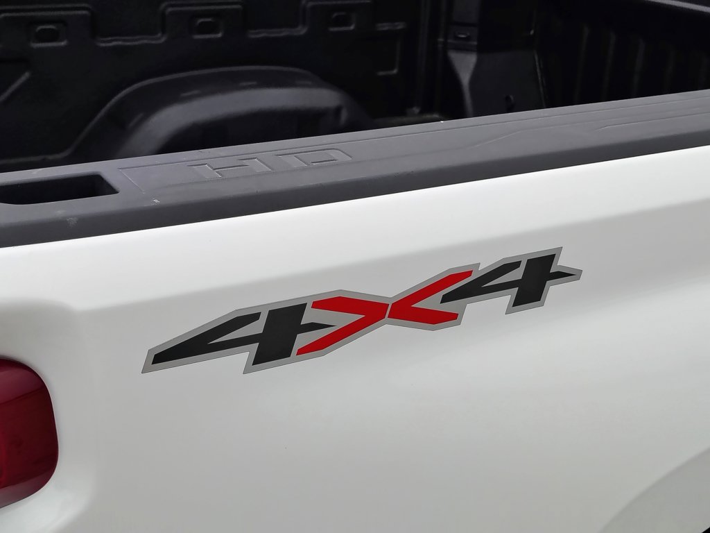 Used 2025 Chevrolet Silverado 2500 LT w/ Convenience Package AWD/4WD image 19