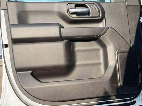 New 2026 GMC Sierra 2500 Pro w/ Convenience Package image 16