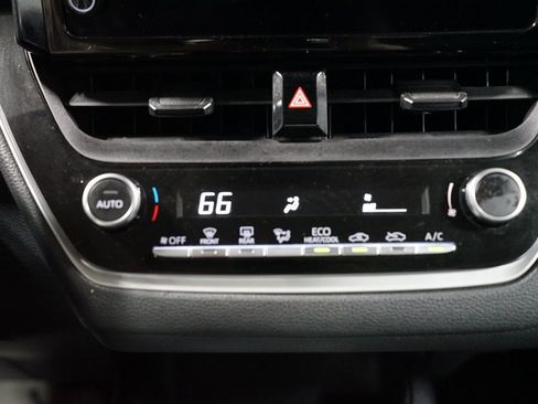 Certified 2023 Toyota Corolla LE image 20