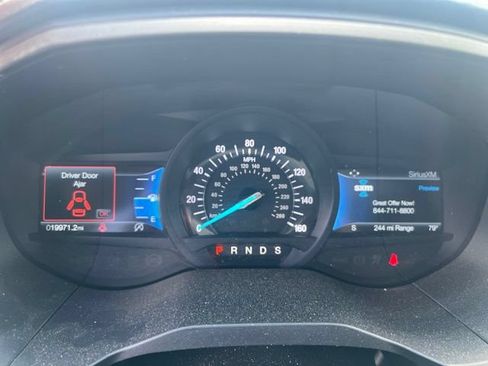 Used 2024 Ford Edge ST-Line w/ Class II Trailer Tow Package AWD/4WD image 26