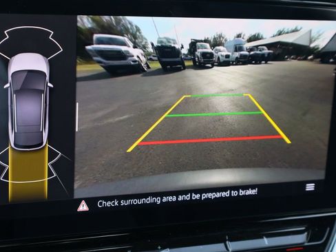 Used 2024 Volkswagen ID.4 S image 15