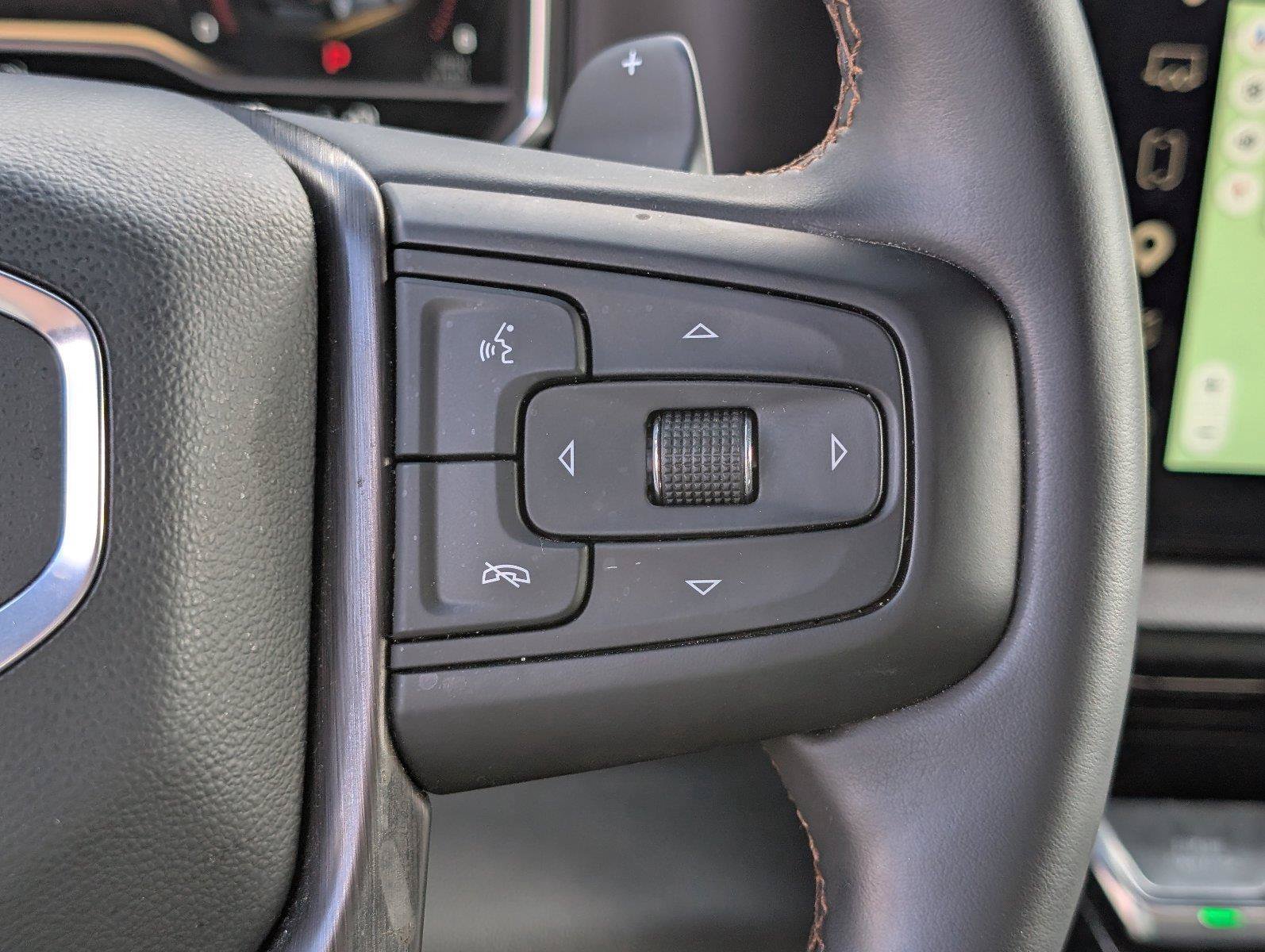 Used 2025 GMC Sierra 1500 AT4 w/ AT4 Premium Package AWD/4WD image 28