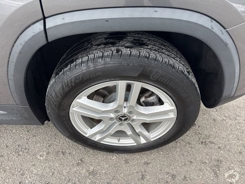 Used 2021 Mercedes-Benz GLA 250 4MATIC image 13