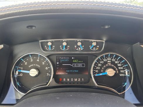 Used 2014 Ford F150 Lariat w/ Lariat Chrome Package AWD/4WD image 29
