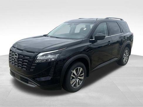 New 2026 Nissan Pathfinder SL FWD image 3