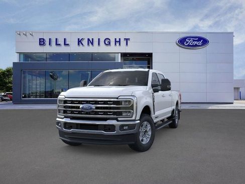 New 2026 Ford F250 XLT w/ XLT Premium Package AWD/4WD image 2